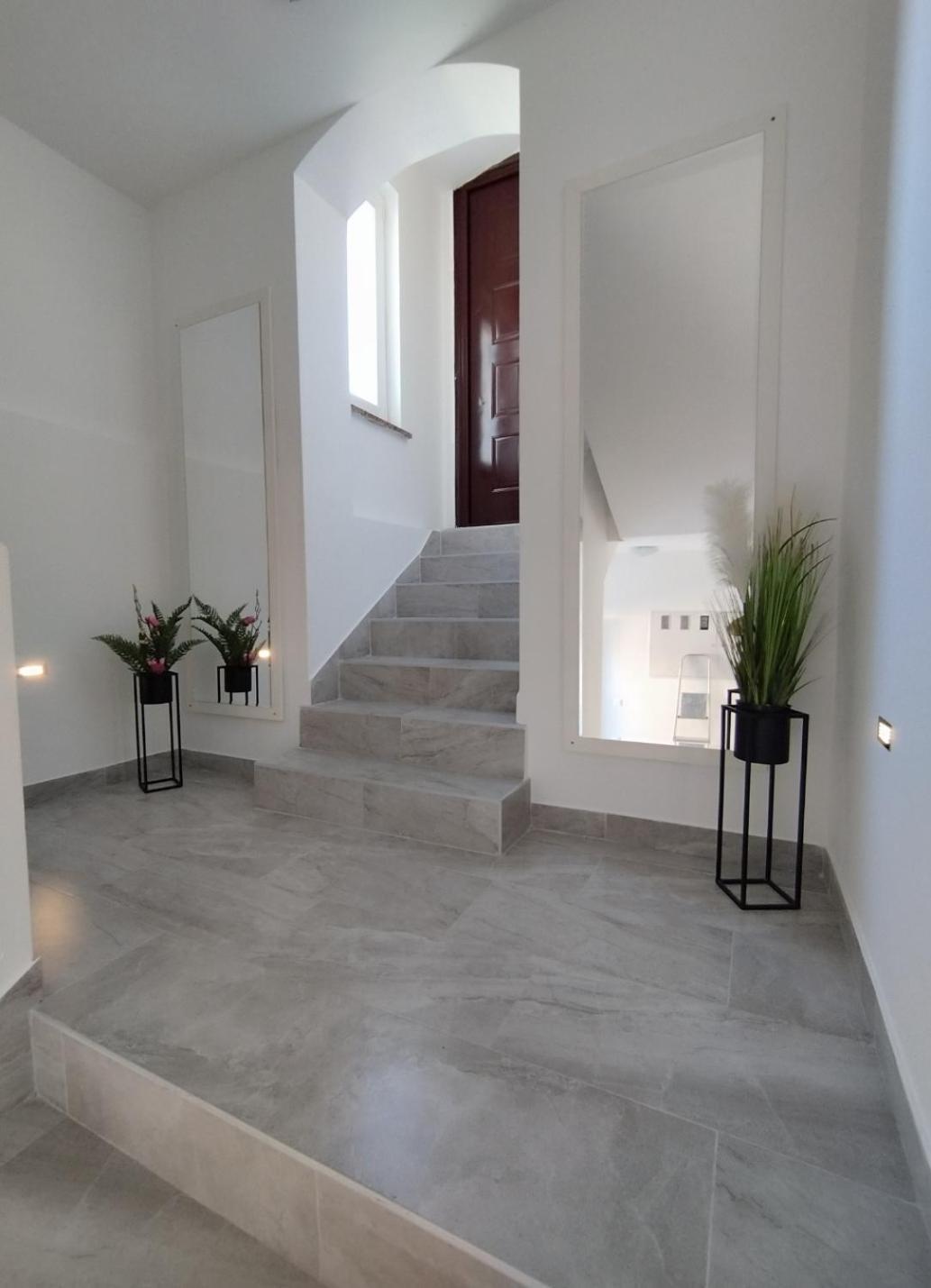 Apartmani Dianna Kaštela Esterno foto