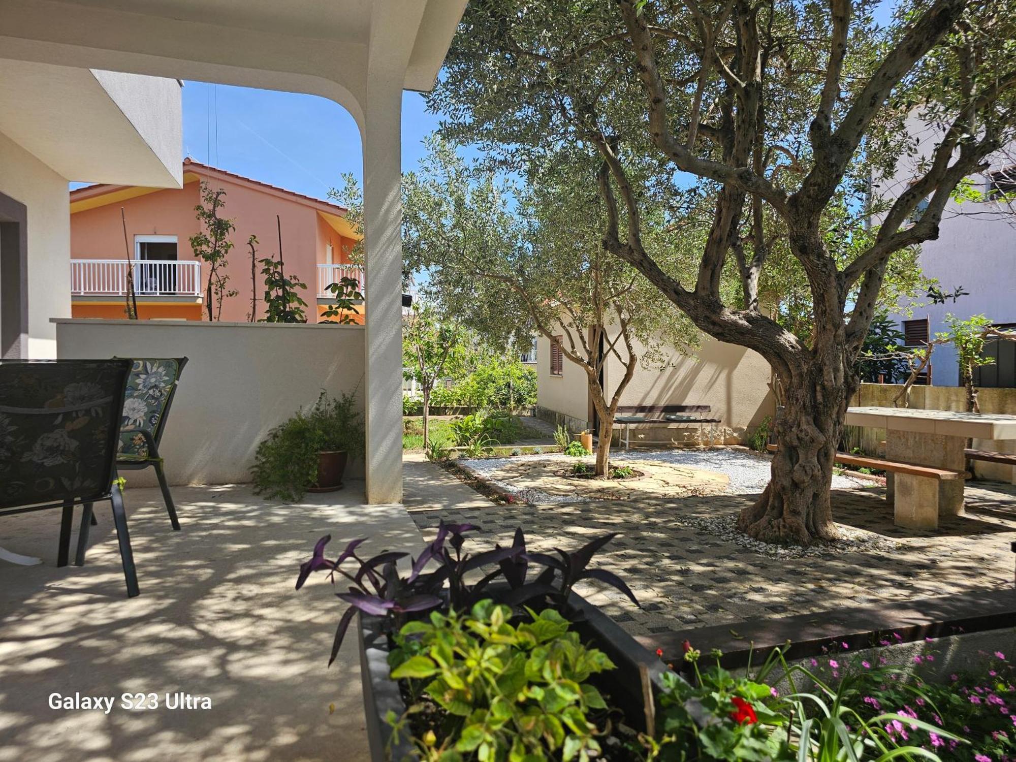 Apartmani Dianna Kaštela Esterno foto