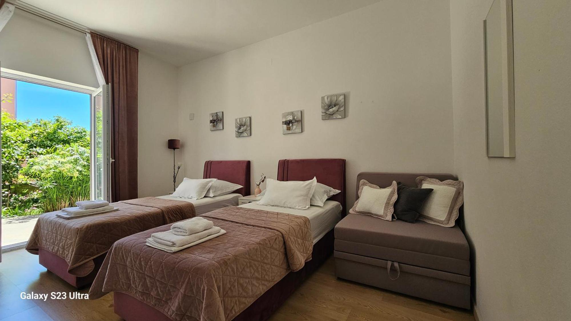 Apartmani Dianna Kaštela Esterno foto