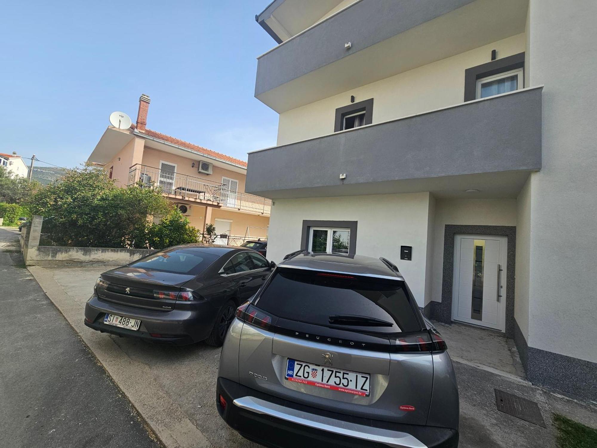 Apartmani Dianna Kaštela Esterno foto